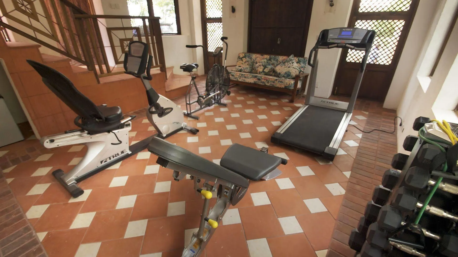 Caille Blanc Villa Soufriere Mamin
